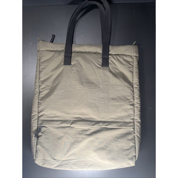 THE NORTH FACE CITY VOYAGER  Water Repellent Tote Bag Lightweight Green - Picture 8 of 14